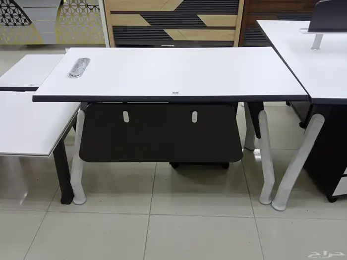 مكتب مدير فخم 220سم 240سم طقم كامل مكتب دولاب ملحق 4 قطع 12