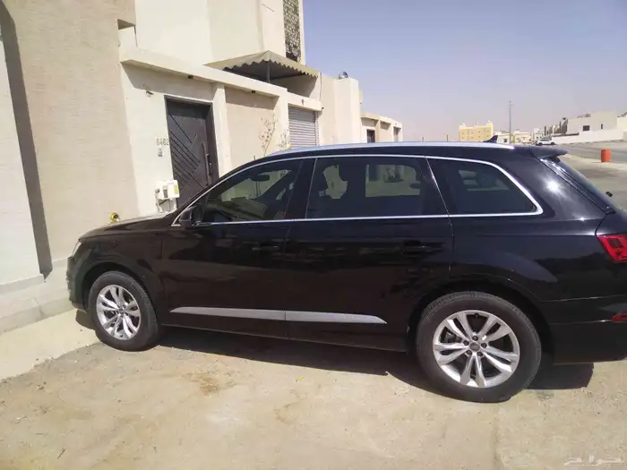 أودي 2018 Q7 مالك أول 1