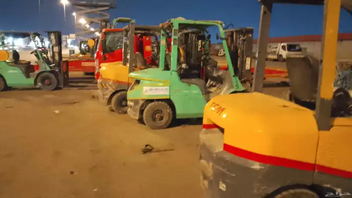 فوركلفت سكينه رافعه شوكيه للايجار كرينات ايجار رافعات شوكية 9