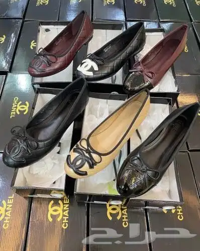 شنط شوزات ساعات نظارات جمله وتجزئه لتواصل واتس 9