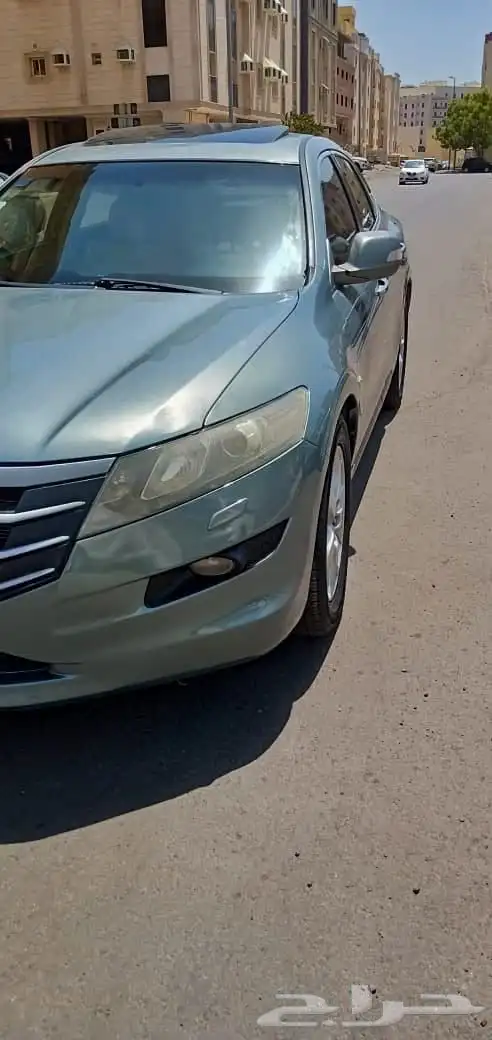 Honda Accord Crosstour Full Option V6 (2011) 2