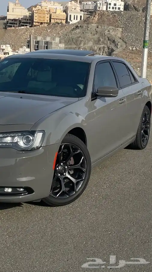 كرايسلر 300s 2019 2