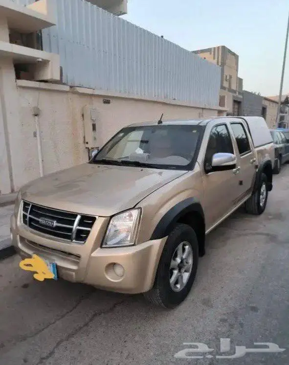 للبيع ديزل اسوزو ايسوزو غمارتين دبل 2010 3