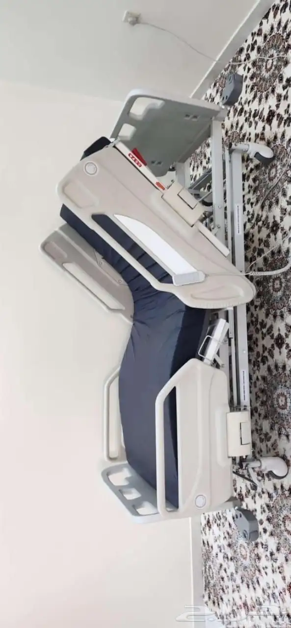 سرير طبي كهربائي 5