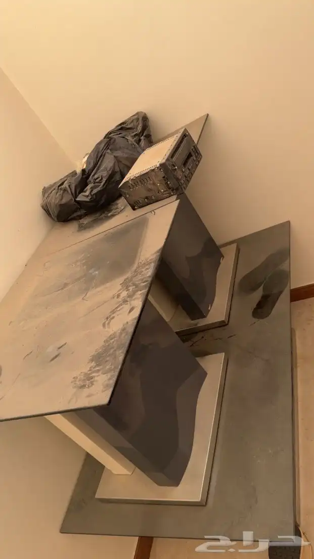 سرير اطفال مستخدم ثلاث شهور ونظيف مع جالاسه وطولات جديده 3