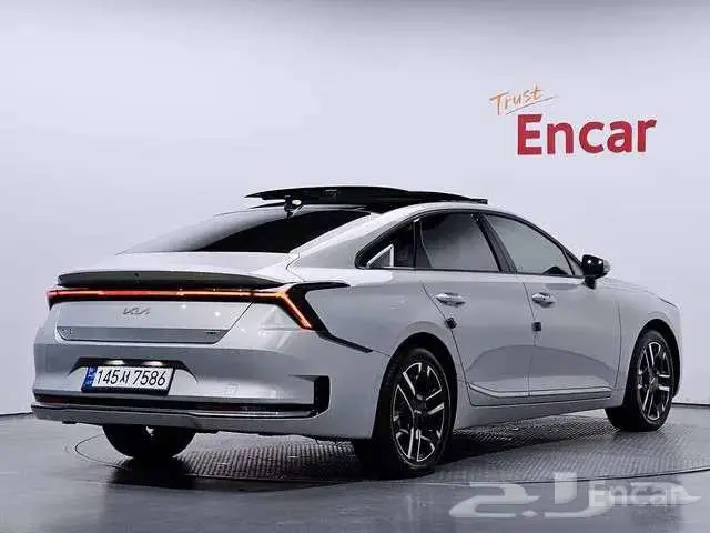كيا K8 هايبريد 2025 1