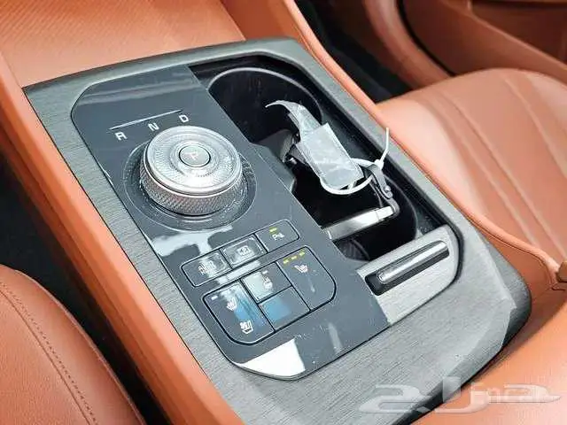 كيا K8 هايبريد 2025 11