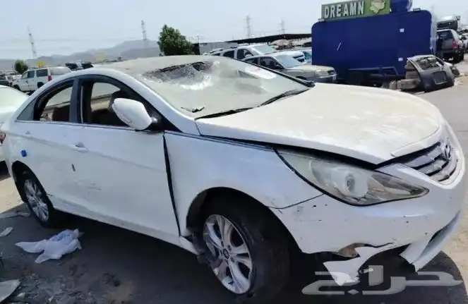 يوجد لدينا جميع قطع هونداي سوناتا وتايوتا وكورلا 0