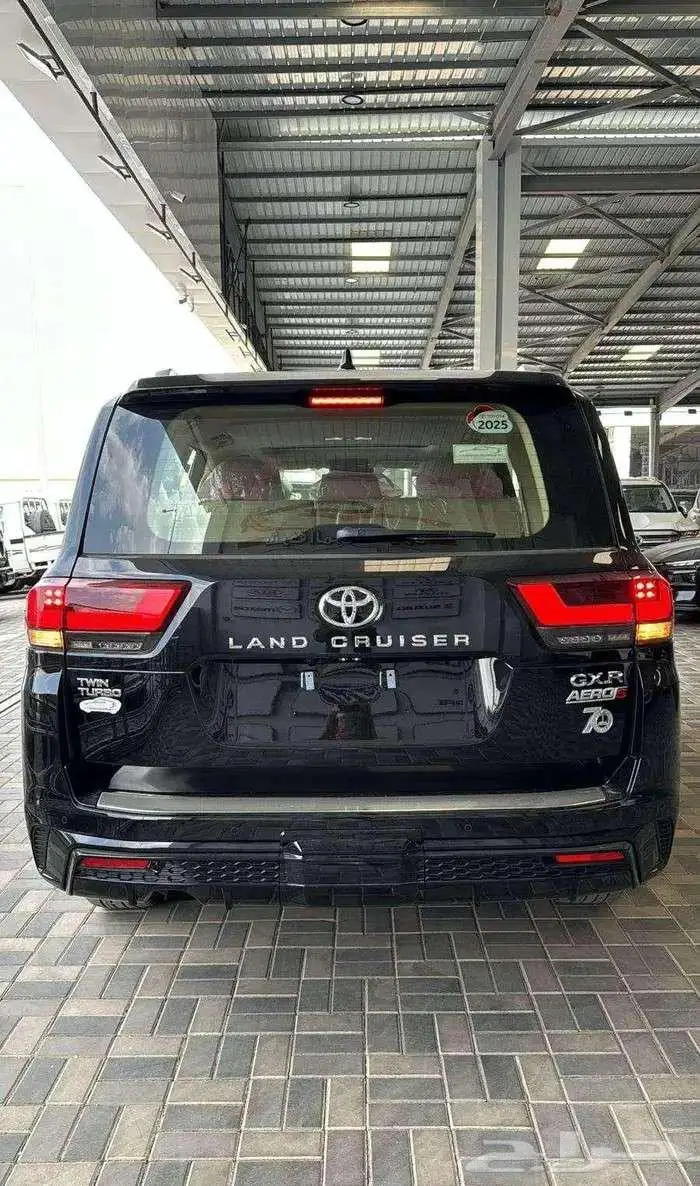 تويوتا لاندكروزر GXRL5 الساير 2025 1