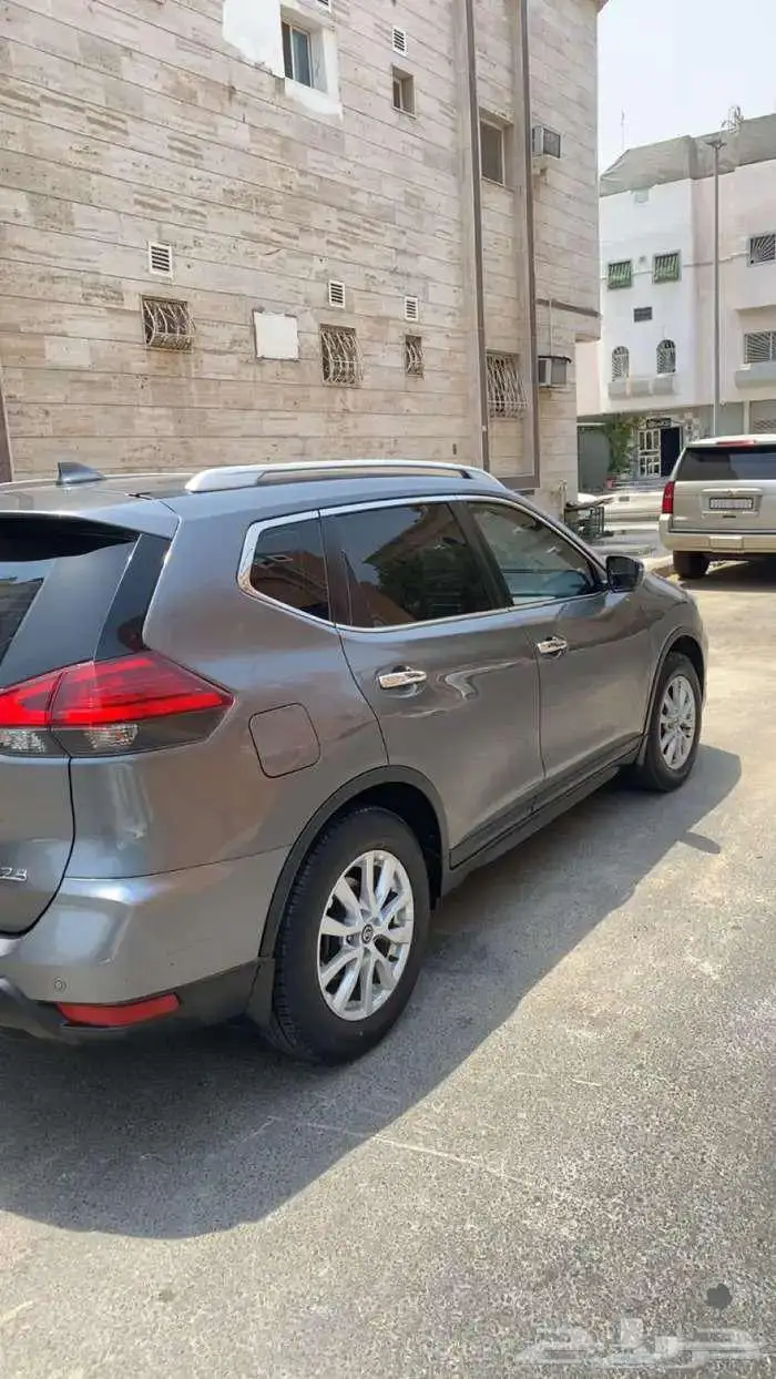 Nissan X TRAIL 4X4 2020 Half option 7
