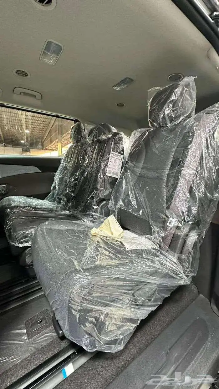 كيا كارنفال ستاندر ونص فل موديل 25 و 26 5