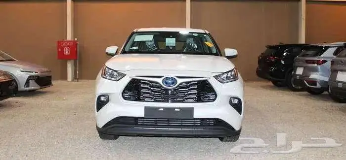 هايلاندر LE 2500 هايبرد للتقسيط بدون دفعه اولى هامش ربح 2 7 0