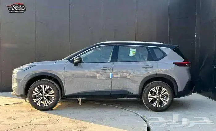 نيسان اكستريل 2025 SV بلس كاش او اقساط 3