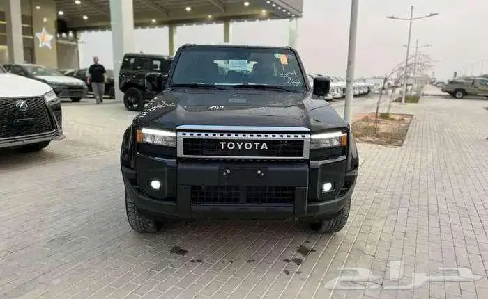تويوتا برادو TXL1 بنزين 2025 سعودي اصفار 0