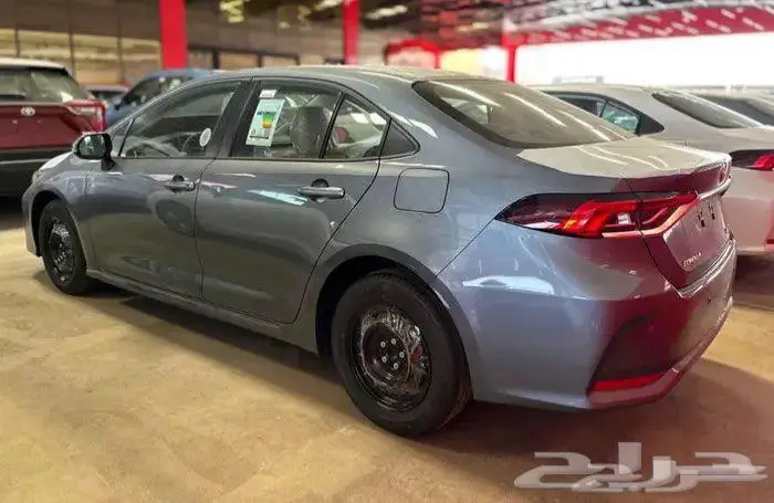 تويوتا كورولا استاندر 2025 1