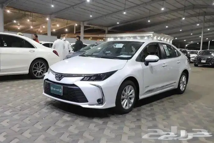 تويوتا كورولا نص فل جنوط ماكينة 2.0 موديل 2024 2