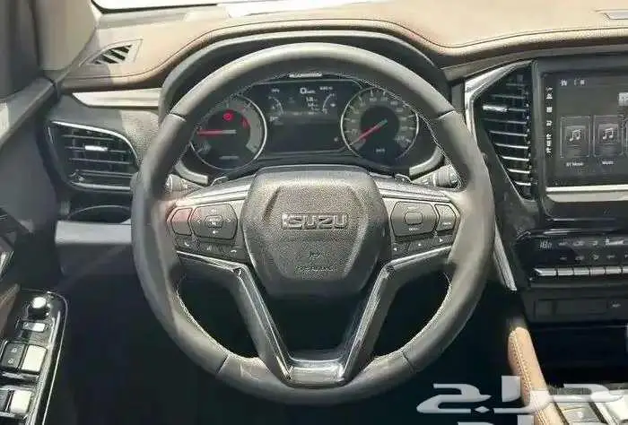 ايسوزو MUX 2024 فل كامل اقوى العروض 12