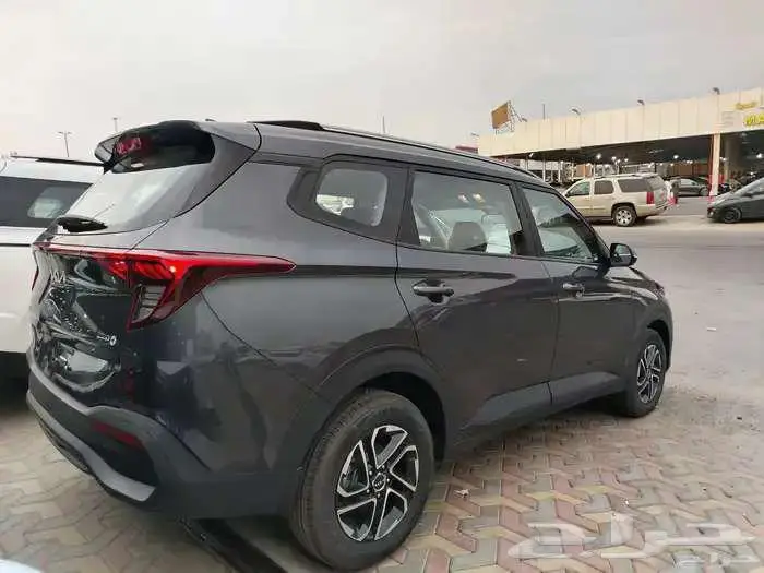 كيا كارينز نص فل 2025 بافض الاسعار 2