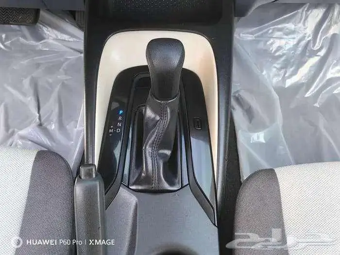 كورولا 2022 نظيفة لرواتب الكاش بقسط 1500 تقريبا 3