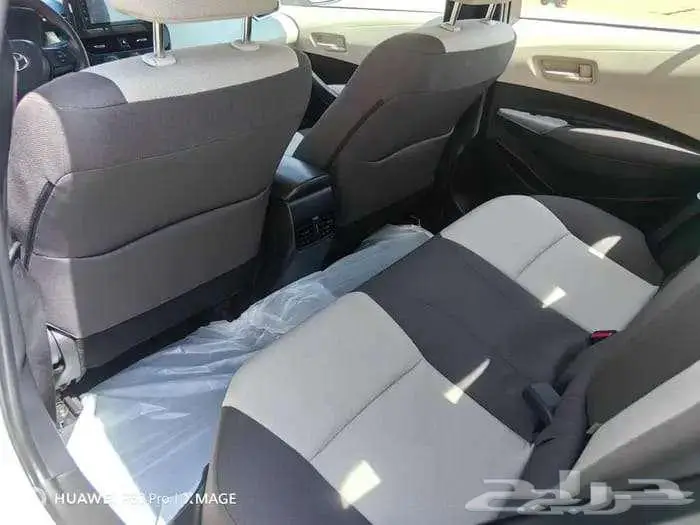 كورولا 2022 نظيفة لرواتب الكاش بقسط 1500 تقريبا 7