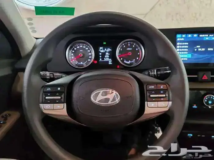 اكسنت فليت 2026 اسود 5