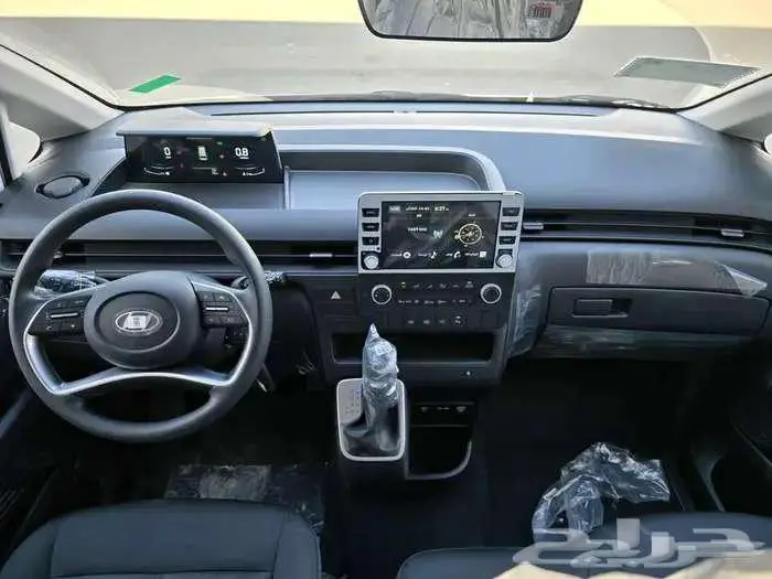 هيونداى استاريا 9  11 موديل 2025 كاش وتمويل اقل الاسعار 10