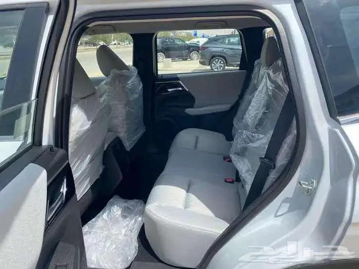 ميتسوبيشي اوتولاندر 2025 ستاندر 7 راكب دبل اقساط و كاش 13