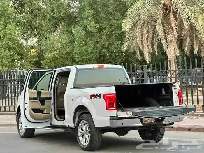 فورد F150 نظيف جدا 4