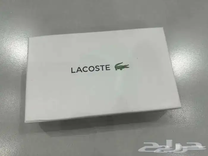 محفظة لاكوست LACOSTE مع ميدالية جديدة 0