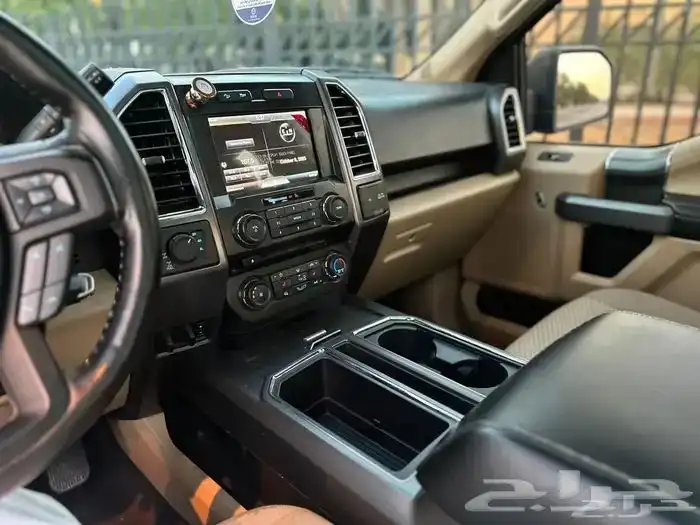 فورد F150 نظيف جدا 10