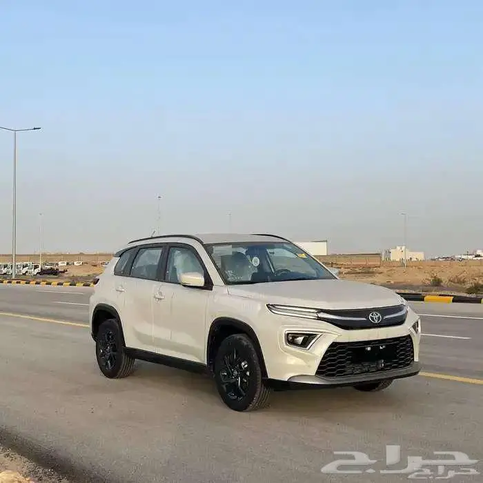 تويوتا اوربان كروزر استاندر 2
