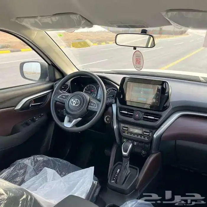 تويوتا اوربان كروزر استاندر 3