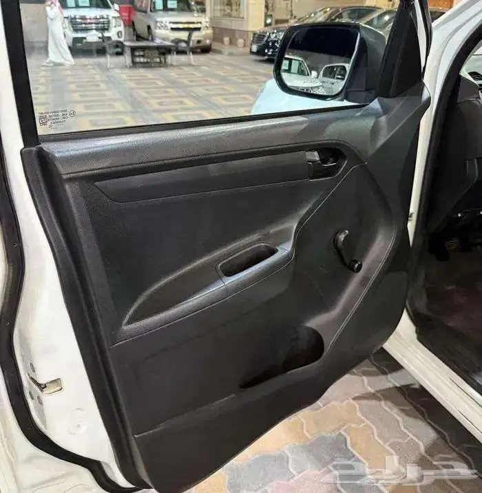 للبيع ايسوزو ديماكس 2022 غماره دبل 2.5cc ديزل سعودي 21