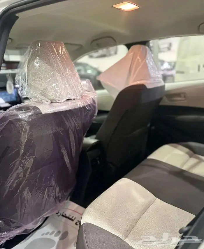 تويوتا كورولا استاندر 2025 5