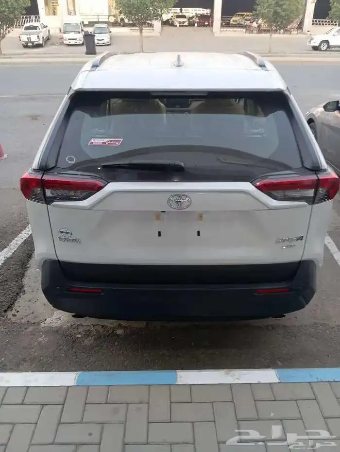 تويوتا راف فور دبل فتحة 2025 3