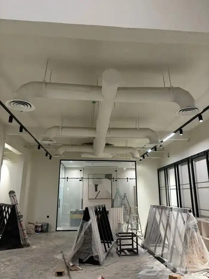 تشطيبات متكامله وجهات خارجيه وداخليه ديكورات دهانات وبلاط و 0