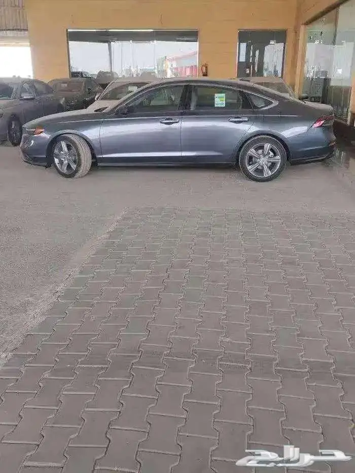 هوندا أكورد EX نص فل 2025 متوفر لدى الحسن 1