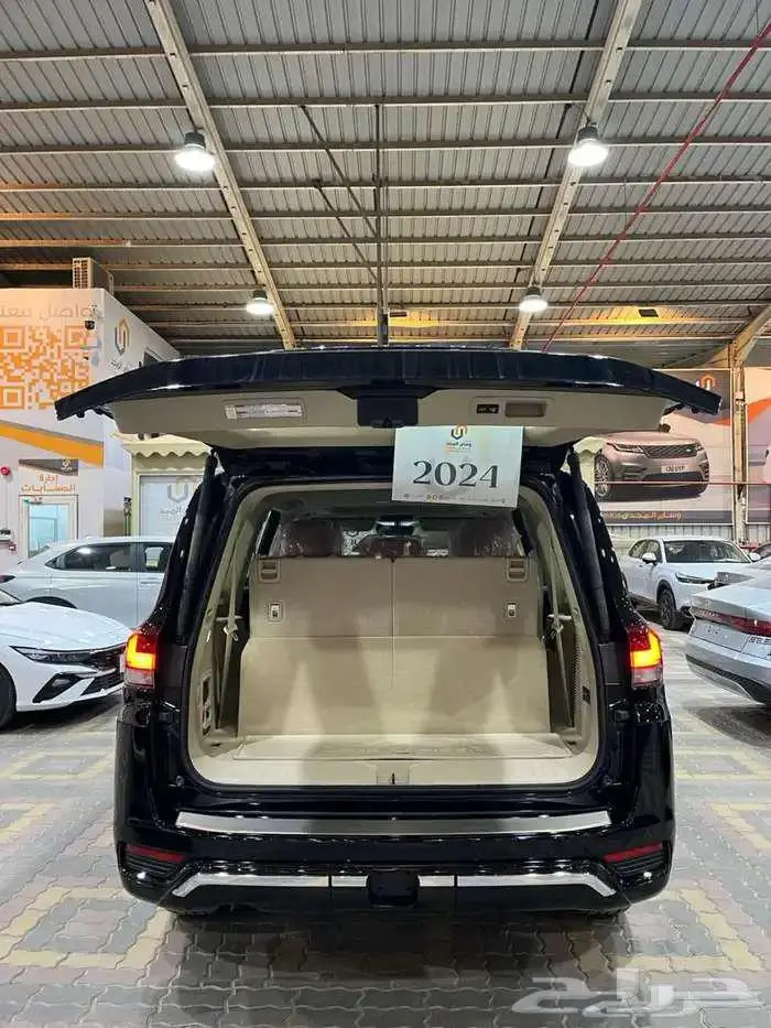 لاند كروزر GXRL3 اسود 2025 2