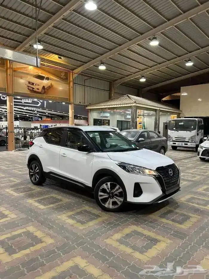 نيسان كيكس S V 2024 للبيع كاش او تقسيط برواتب من 3600 3