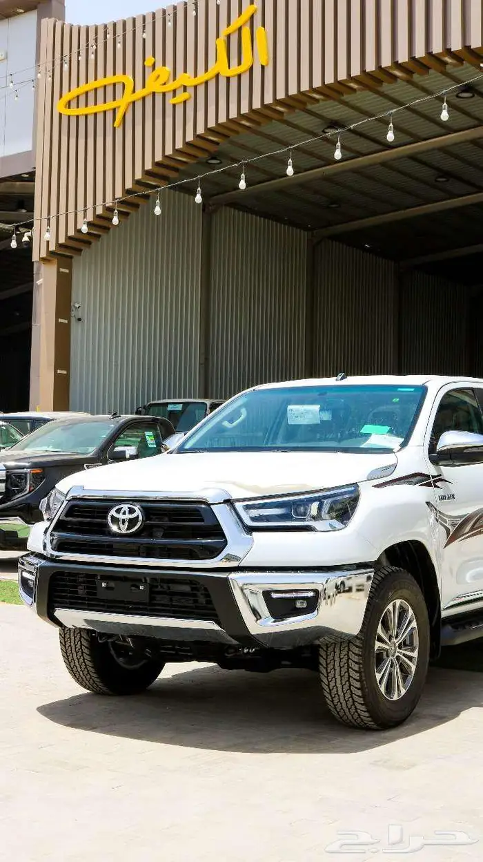 تويوتا هايلوكس غمارتين فل كامل موديل 2025 كاش و اقساط 1