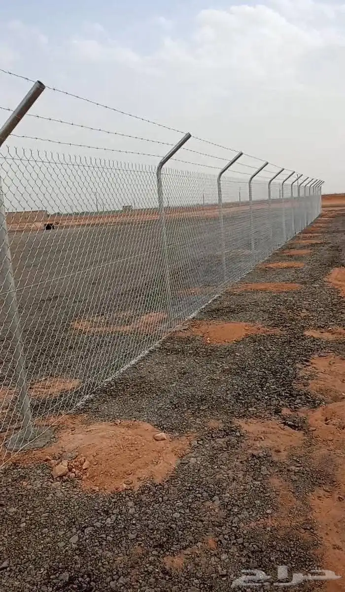 ابو احمد مقاول عام 1