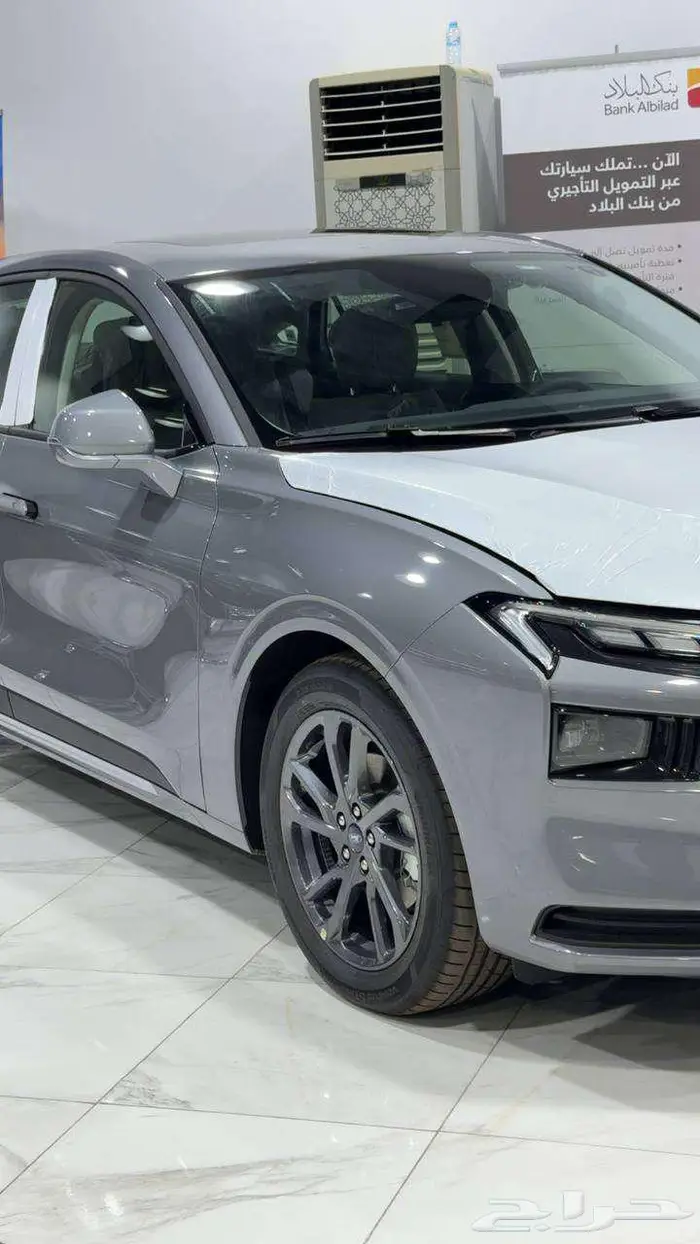 فورد تورس _ امبيانتي _ تريند _ تيتانيوم 1