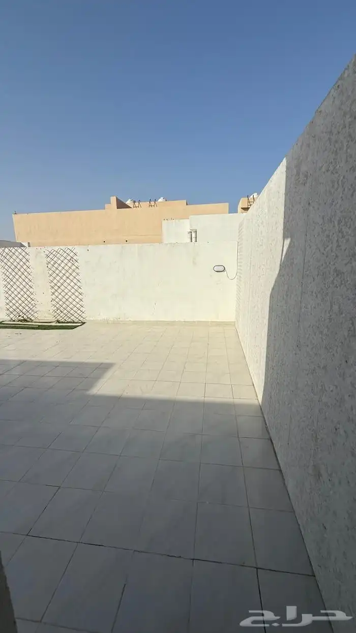 فيلا للإيجار 5