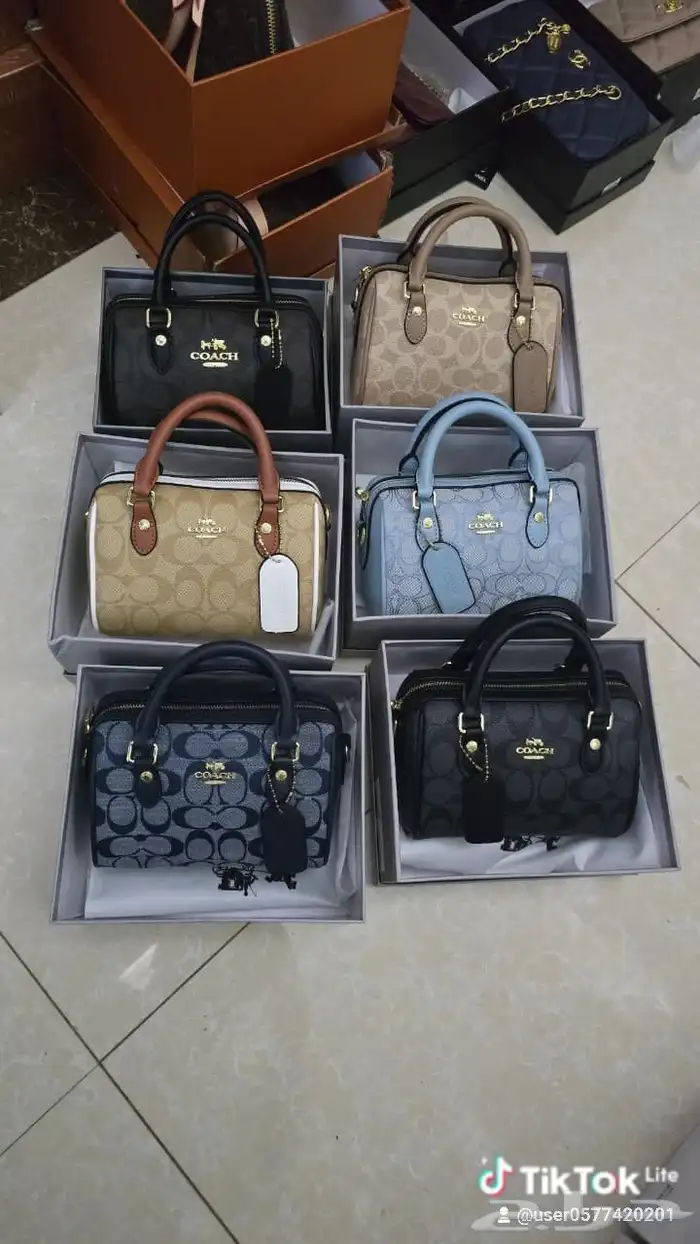 شنط ماركات درجه اولى جمله وقطاعي لطلب وتس 8