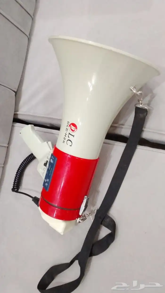 ميكروفون للبيع نظيف الشرط على السوم 1