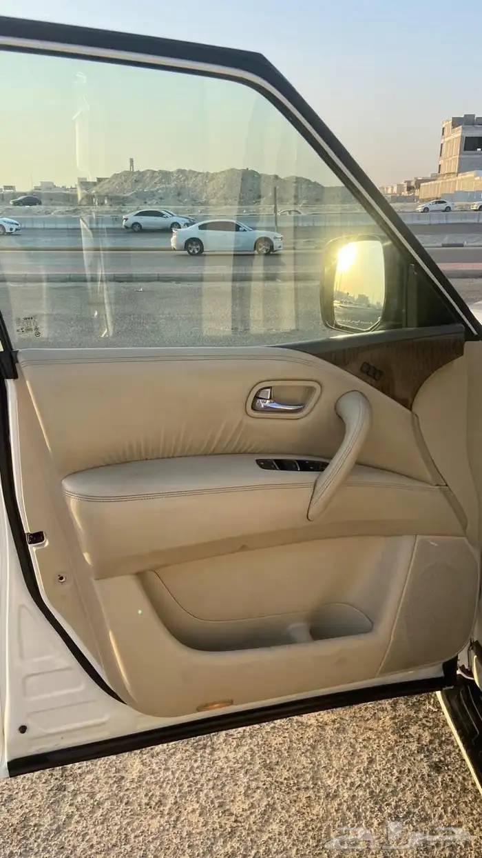 نيسان باترول فل كامل 2013 فئة LE 7