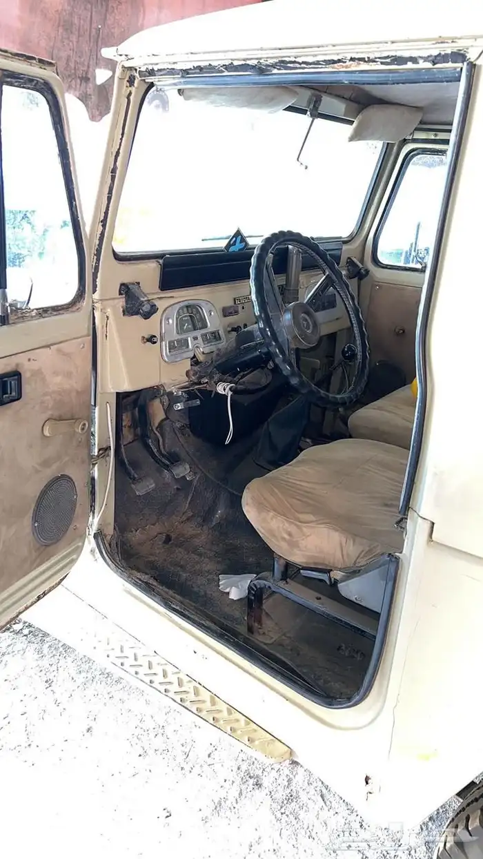 تايوتا ربع موديل 78 4