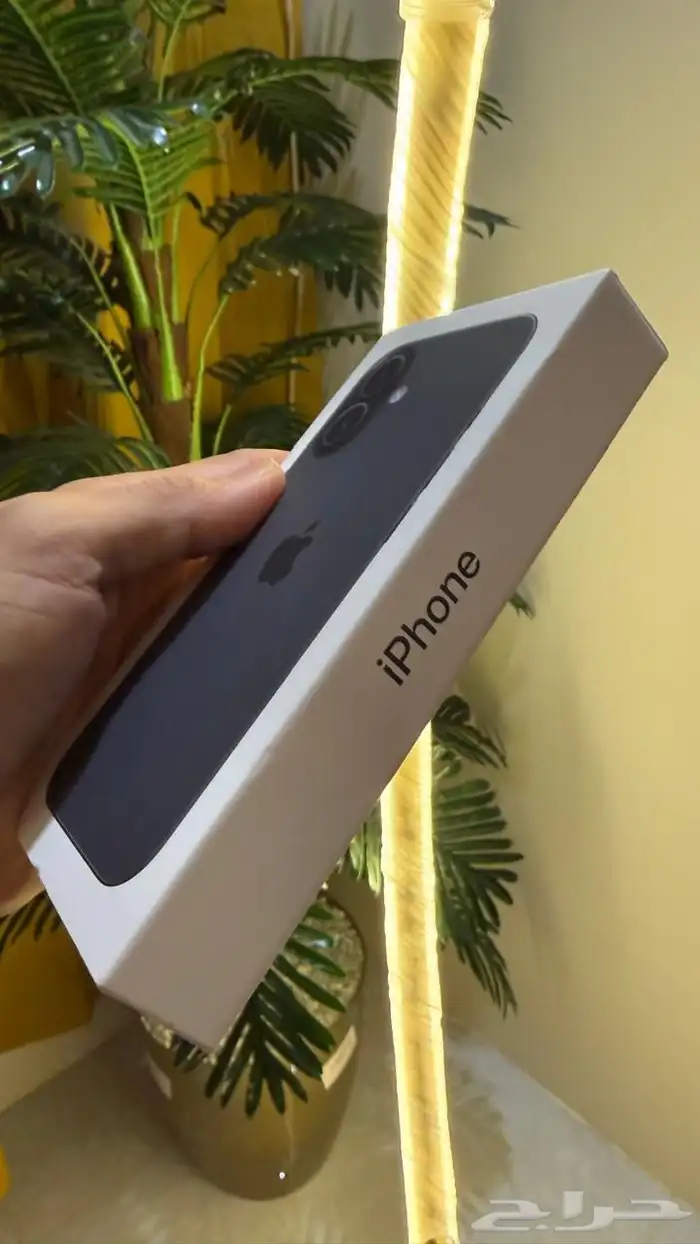 ايفون 17 ( 256 ) جيجا 1