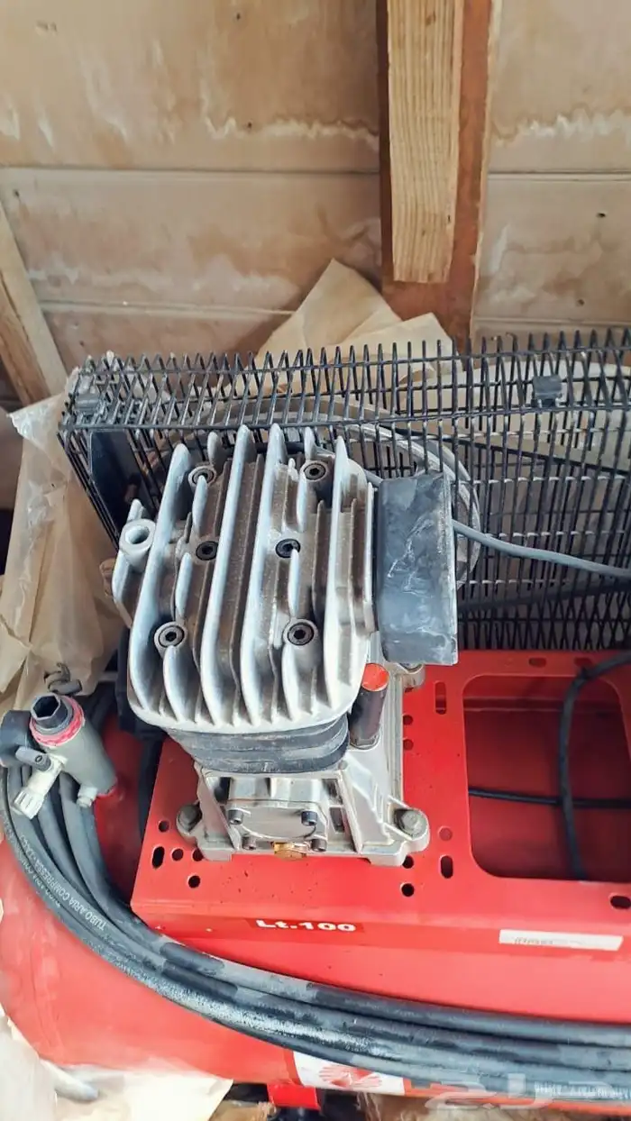 كبروسور هواء 0