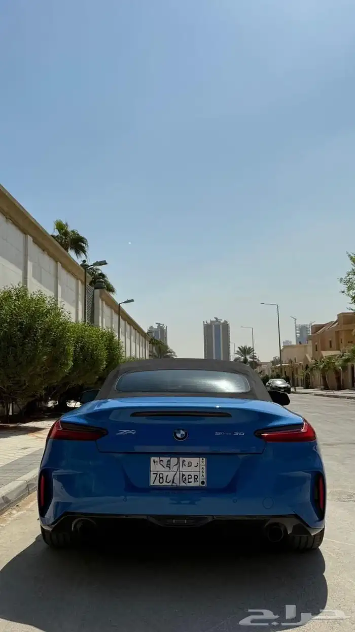 بي ام Z4 كت اM موديل 2022بدي وكالة صيانة الوكالة على ضمان 23